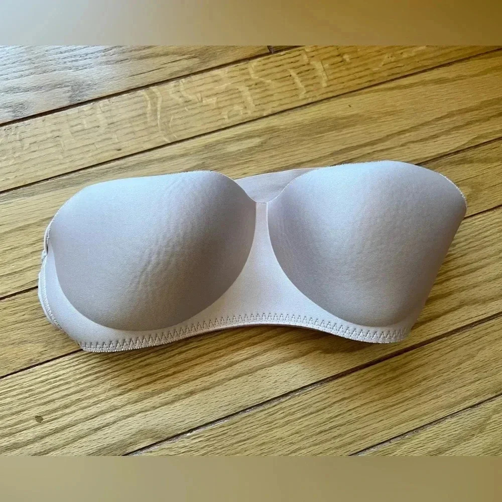 Victoria’s Secret - Pink Bra